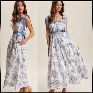 Elegant Boutique Blue Floral Maxi Dress In Small Listicle